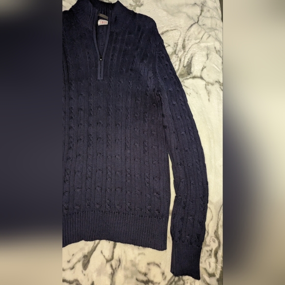 Izod Sweater Size Large - Picture 7 of 8